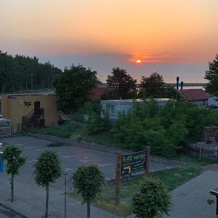 Dom Wczasowy Portowa Przystan 150M Od Plazy Мжежино Екстер'єр фото